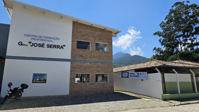 Ilhabela oferece cursos gratuitos de administração e produção de velas (2)