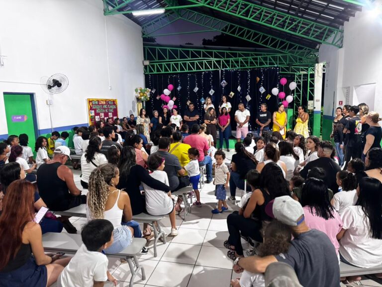 Prefeitura de Ilhabela inaugura Sala de Leitura na E.M. José Benedito de Moraes com foco em ações integradas e protagonismo infantil (4)
