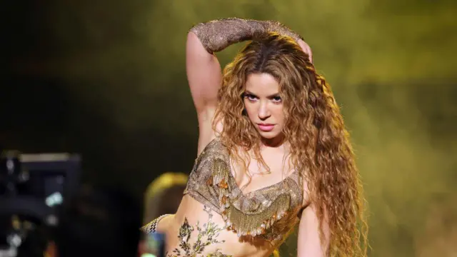 Sessão inclusiva TEA e show de Shakira ao vivo são destaques no Cine Villa Bella & Clube neste fim de semana